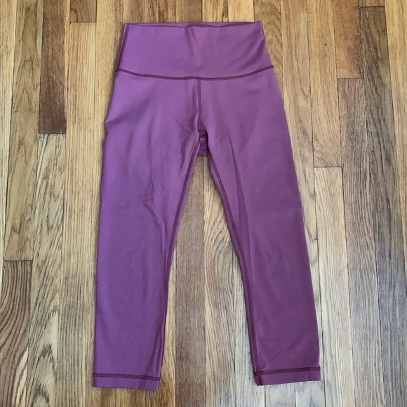 Lululemon Wunder Under crop leggings 21” size 6 - Picture 5 of 6